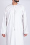 C-em-010-emirati-white-1.jpg