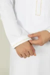 C-OM-043-Tranquil-1-alqamees-white-thobe-1.webp