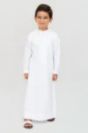 C-OM-900-Tranquil-Kids-5-alqamees-white-thobe.webp
