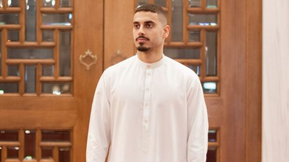structured white thobe collar for Eid prayer