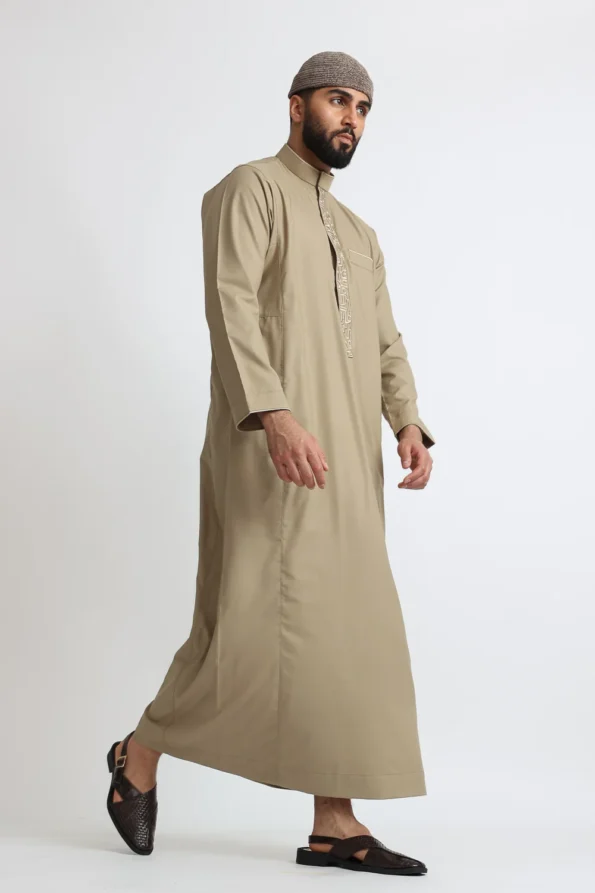 variety of men’s Eid thobe styles from different brands